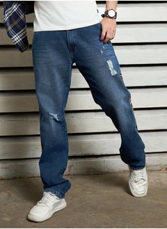 اشتري Men Indigo  Straight Fit Jeans - Sleek and Stylish Everyday Denim في الامارات