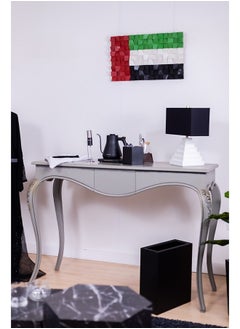 اشتري Wooden Emirati Flag Wall Art في مصر