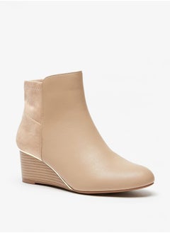 Buy Women's Solid Ankle Boots with Wedge Heel and Zip Closure in UAE