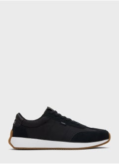 اشتري Casual Low Top Sneakers في الامارات