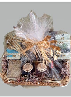 Buy Gift Basket With Natural honey and herbal tea in UAE