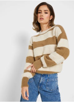 Buy Knitted Sweatshirt in Saudi Arabia