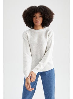 Buy Woman Regular Fit Crew Neck Pullover in Egypt