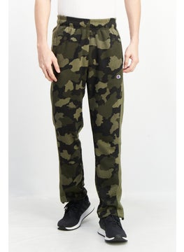 اشتري Men Sportswear Fit Camouflaged Jogger Pants, Green/Black في الامارات