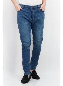 اشتري Men Long Fit Washed Denim Jean, Blue في الامارات