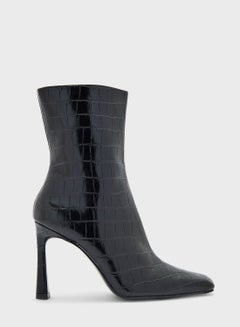 Buy Moderat Ankle Boots in UAE