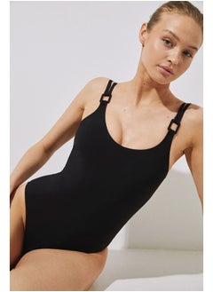 اشتري Shaping swimsuit with black washers في مصر