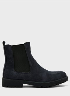 Buy Chelsea Boots in UAE