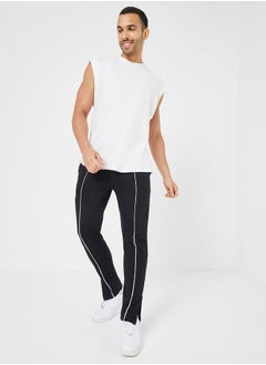 اشتري Slim Fit Pintuck Open Hem Side Slit Jogger في السعودية