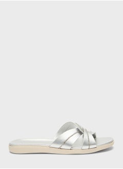 Buy Cross Strap Flat Sandal in UAE