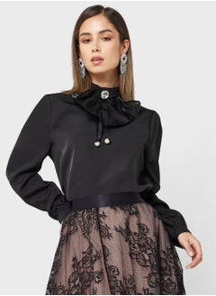 اشتري Puff Sleeve Floral Applique Top في الامارات