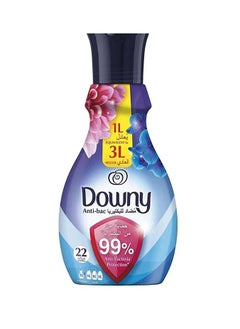 Buy Downy Concentrate Fabric Softener Antibacterial 880 ML in UAE