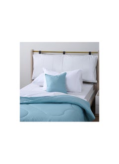 اشتري Basic Stripe Roll Comforter 135x220cm - Aqua في الامارات