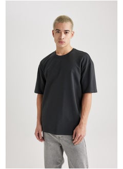 Buy Man Oversize Fit Crew Neck Short Sleeve Knitted T-Shirt in Egypt