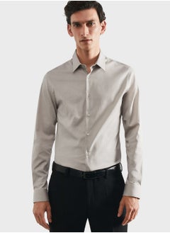 اشتري Essential Slim Fit Shirt في السعودية