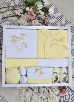 Buy 8-Piece Baby Gift Set in Saudi Arabia