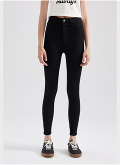 اشتري High Waist Skinny Jeans في السعودية