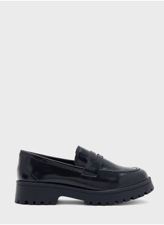 اشتري Tonal Square Toe Loafer في الامارات