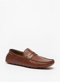 اشتري Mens Textured Slip-On Moccasins في السعودية