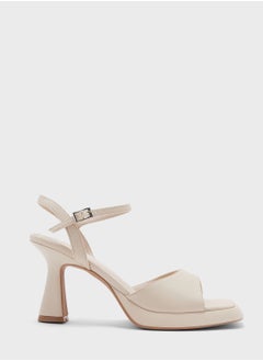 اشتري Flared Heel One Strap Platform Sandal في الامارات