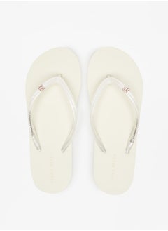 Buy Women's Textured Flip Flops in UAE