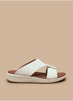 اشتري Men's Textured Slip-On Arabic Sandals في الامارات