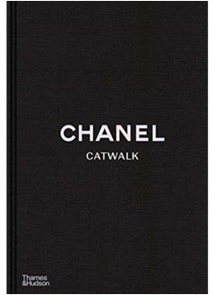 اشتري Chanel Catwalk : The Complete Collections في الامارات