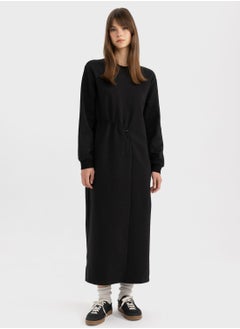 اشتري Regular Fit Long Sleeve Dress في الامارات