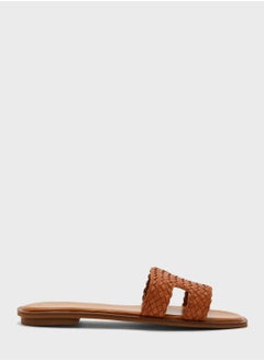 Buy Grirawiaflex Low Heel Sandals in UAE