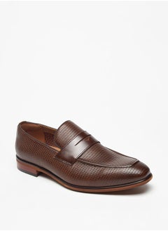 Buy Men's Textured Slip-On Loafers in Saudi Arabia