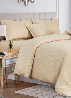 Buy Hotel Stripe Comforter Set with Polyester Filling Soft and Lightweight Suitable for All Season in Saudi Arabia