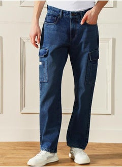 اشتري Mid Rise Relaxed Fit Cargo Pockets Jeans في السعودية