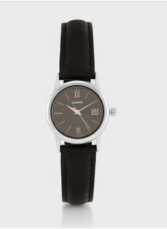 اشتري Pu Strap Analog Watch في الامارات