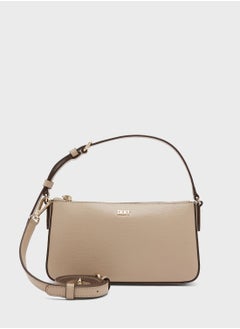 اشتري Bryant Park Crossbody Bags في السعودية