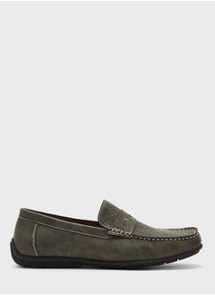 اشتري Casual Loafers في السعودية