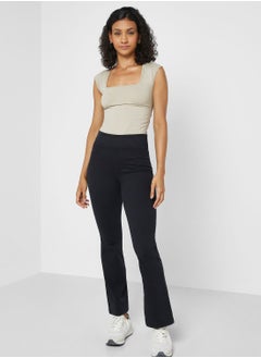 اشتري High Waist Straight Fit  Flared Jeans في الامارات