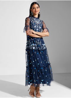 اشتري Embroidered Pleated Dress في الامارات