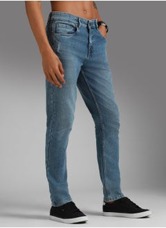 اشتري Men Straight Fit Mid-Rise Low Distress Light Fade Stretchable Jeans في الامارات