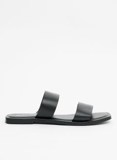 Buy Leather Flat Sandals in UAE