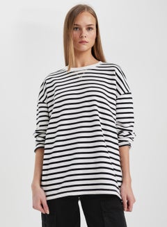 Buy Oversize Fit Crew Neck Striped Thick Sweatshirt Fa in UAE