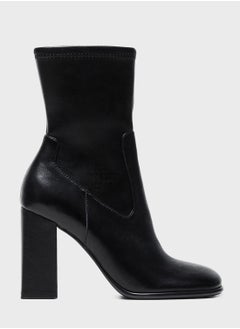 Buy Veleta Ankle Boots in Saudi Arabia