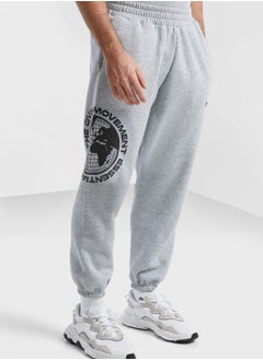 Buy The Regular Fit Classic Sweatpants in UAE