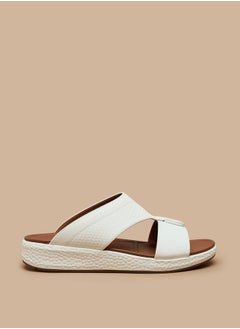 اشتري Men's Textured Slip-On Arabic Sandals في الامارات