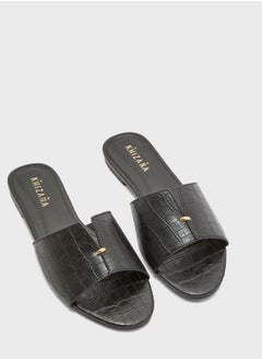 Buy Croc Slide On Sandals in Saudi Arabia