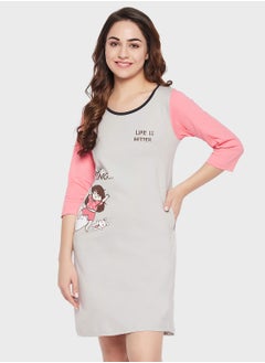 اشتري Printed Crew Neck Nightdress في الامارات