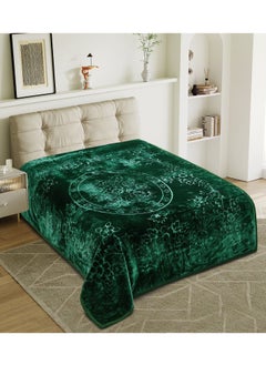 Buy Heavy winter blanket size 240 cm x 220 cm and weight 6 kg, super soft blanket made of high quality material in Saudi Arabia