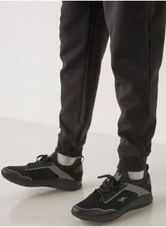 اشتري Kangaroos Men'S Panel Detail Sports Shoes With Lace-Up Closure في الامارات