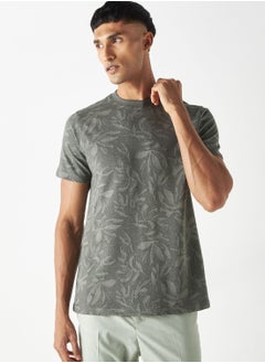 اشتري Leaf Print Crew Neck T-Shirt في الامارات