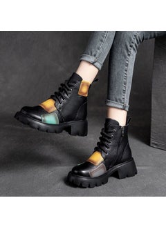 اشتري 2023 Womens Martin Boots Autumn Retro Lace-up Booties Black single lining في الامارات