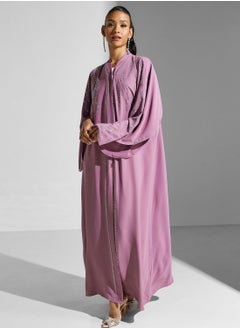 اشتري Embellished Cape Sleeve Abaya في الامارات